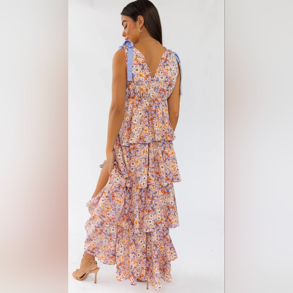 Floral Tiered Maxi Dress - Picture 3 of 12